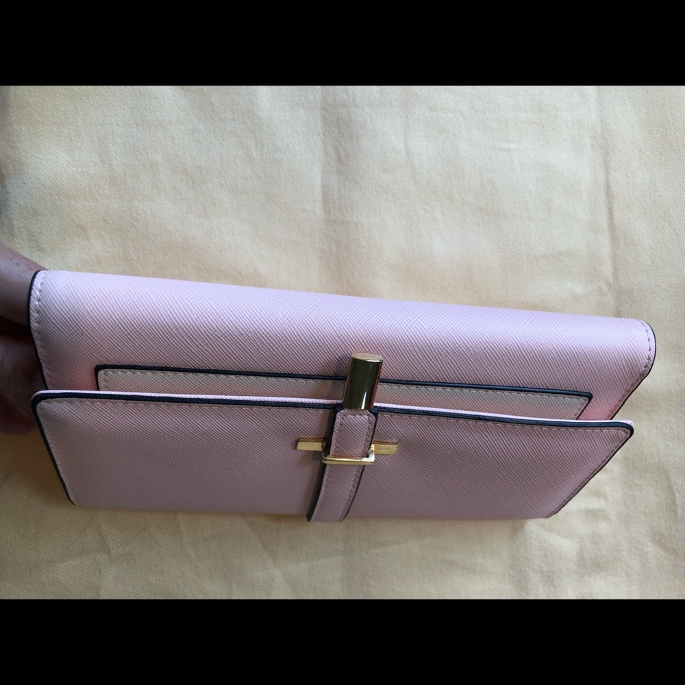 Wallet - Picture 9 of 13